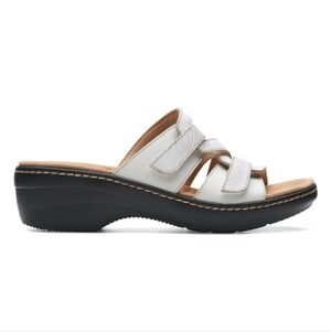 Clarks Womens Merliah Karli White Size 8.5 Wedge Slip On Sandals Shoes Cushioned